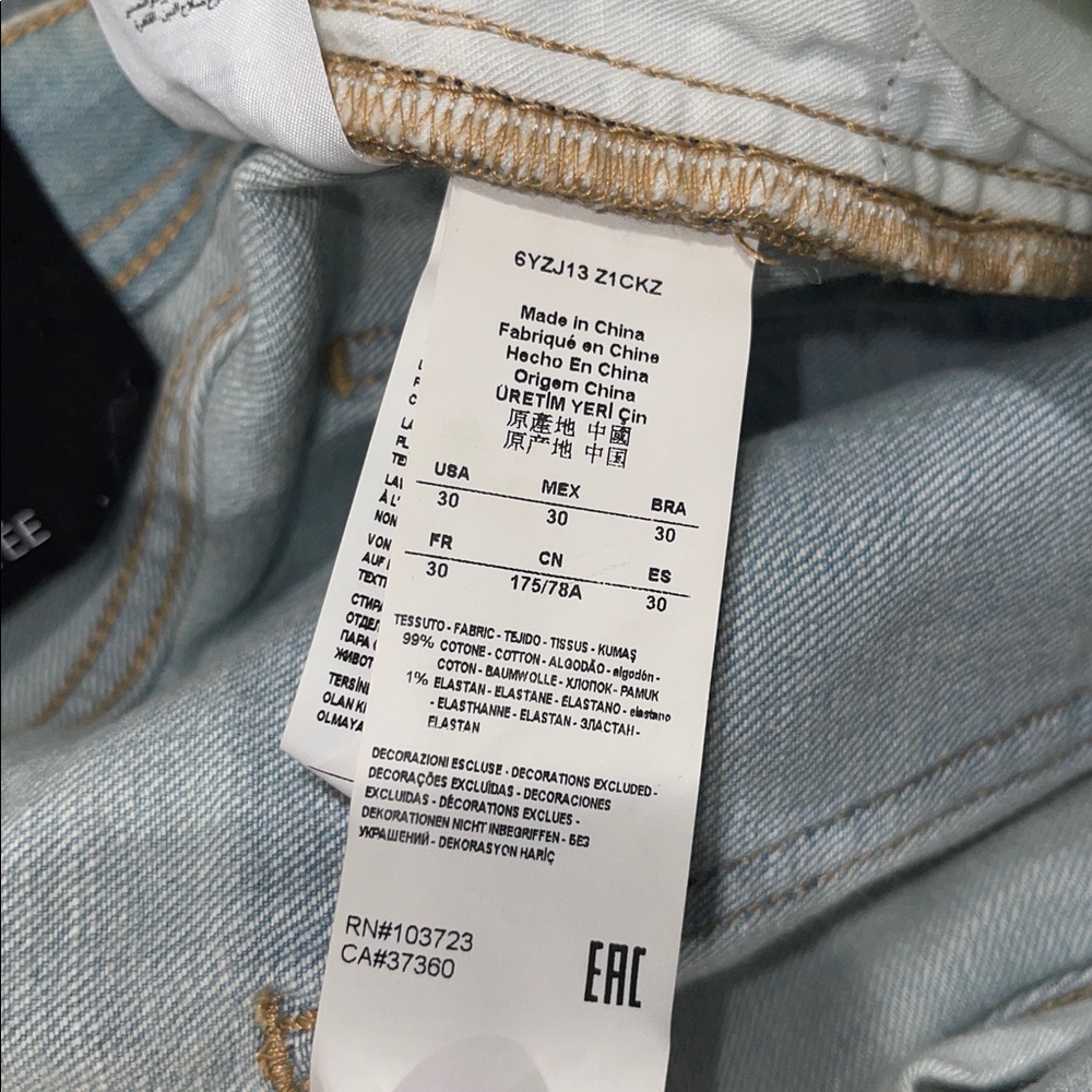 Armani Exchange Light Blue Distressed Slim 5 pocket Jeans NWT 30 x 33 30R - Picture 12 of 13
